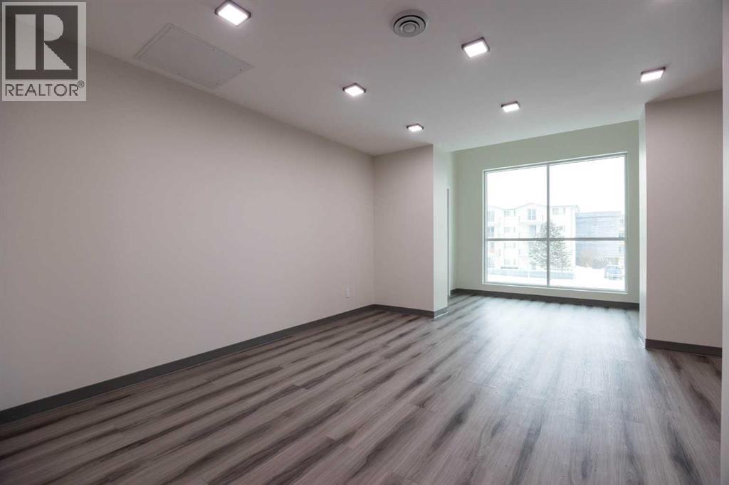 9401 Franklin Avenue - Photo 12