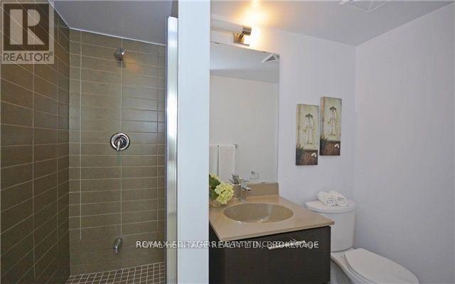 #424 120 DALLIMORE CIRCLE - 12