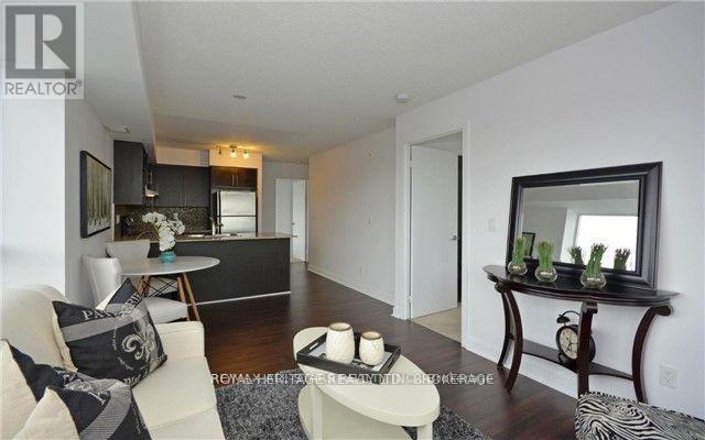#424 120 DALLIMORE CIRCLE - 5