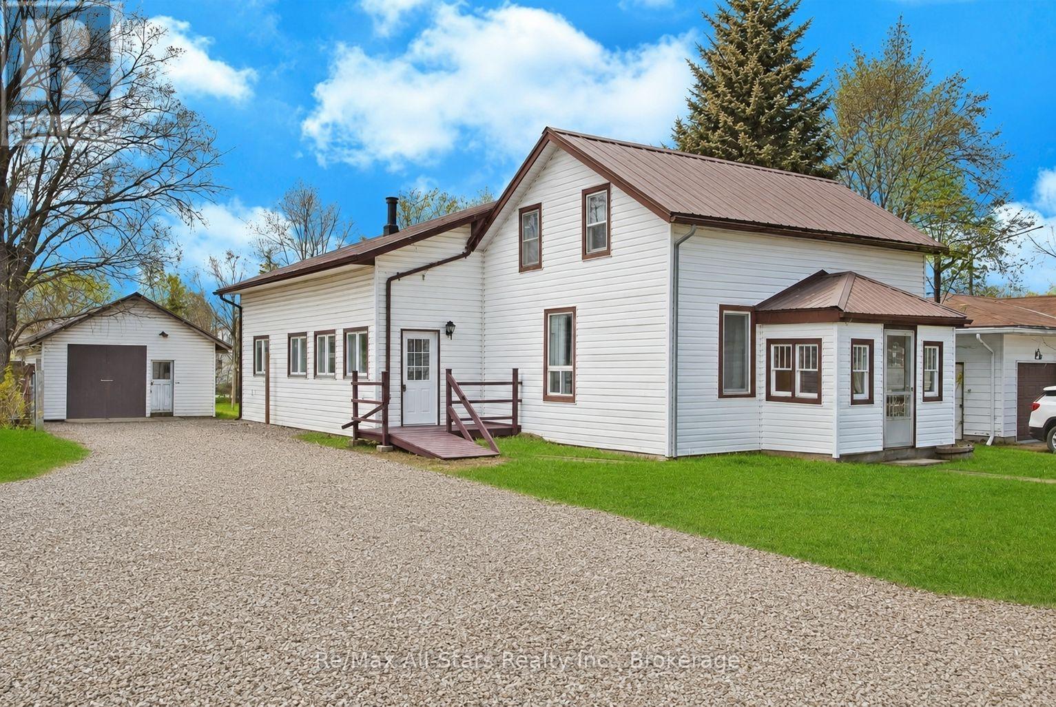 40 ELLIOT STREET - 1