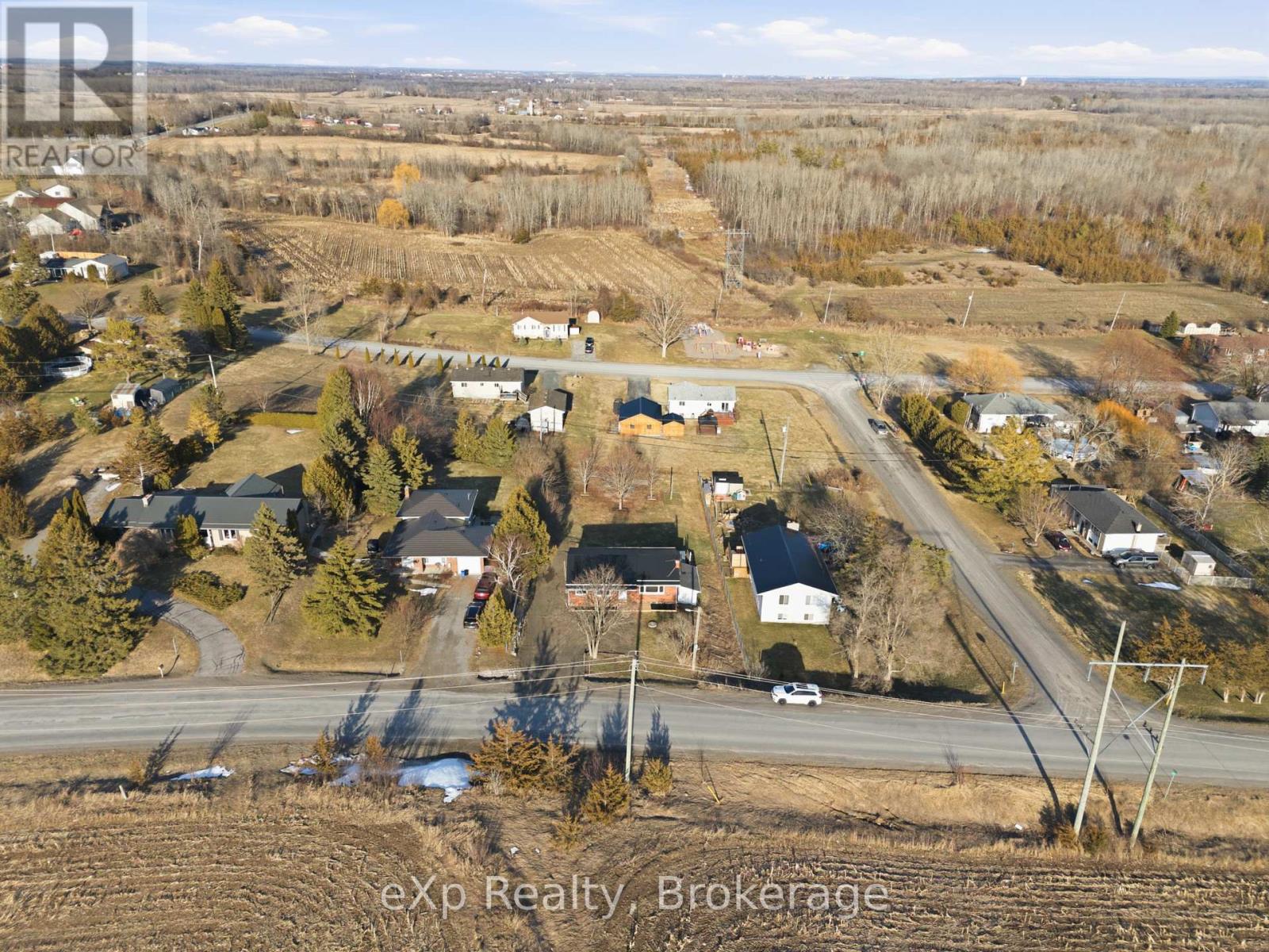 696 WHITES ROAD - 40