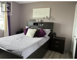 28 Westland Drive thumbnail 22
