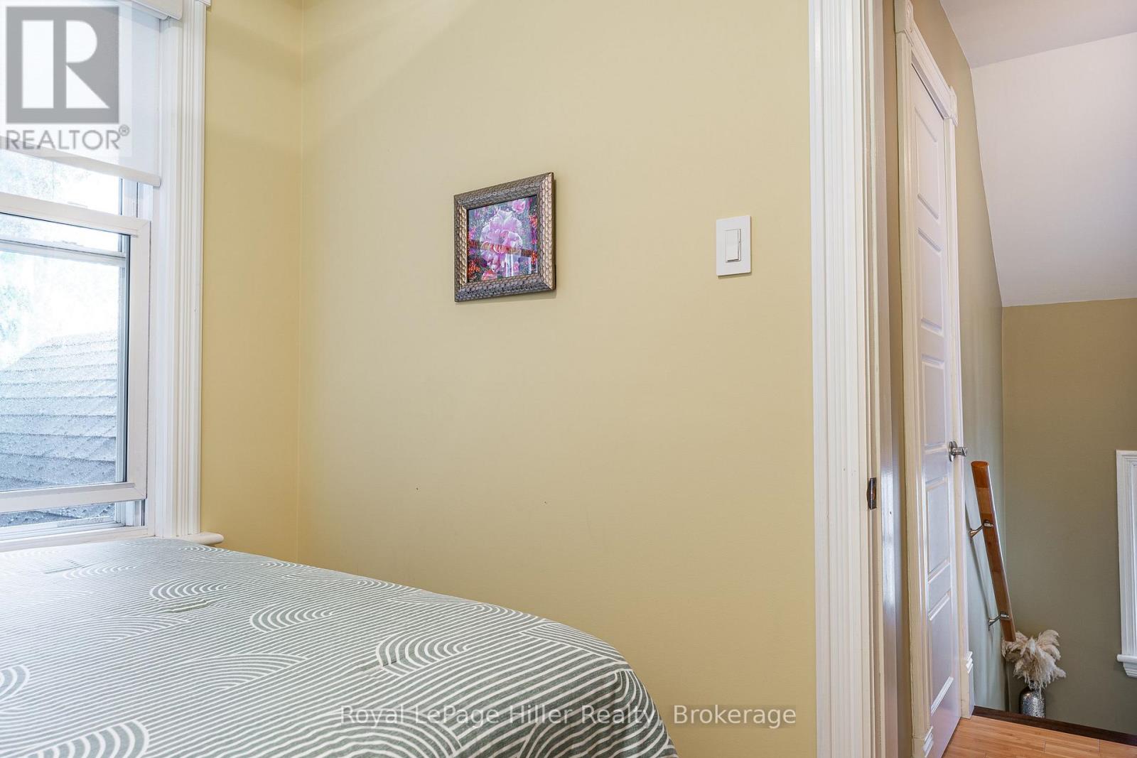 121 MILTON STREET - 29
