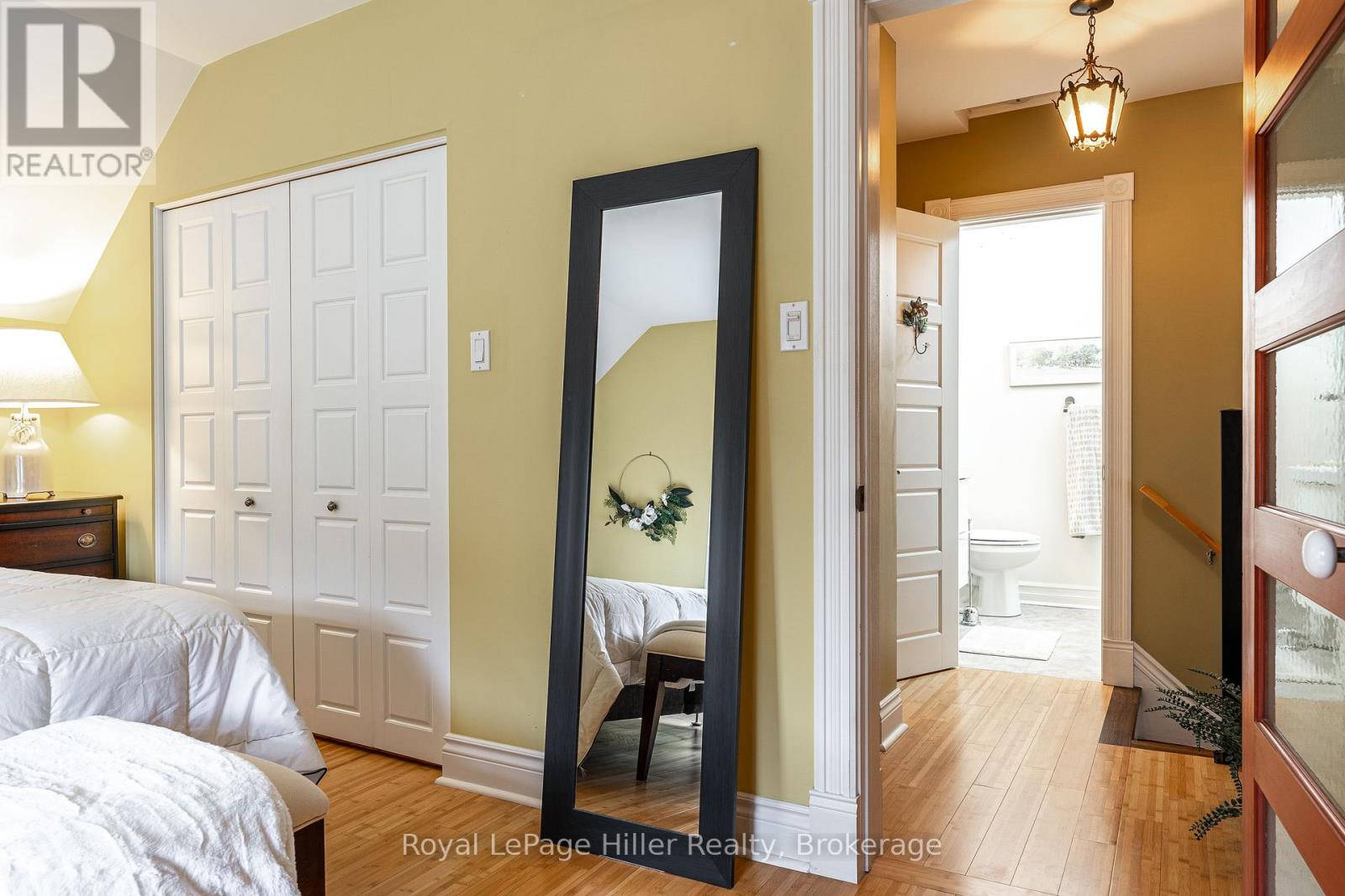 121 MILTON STREET - 35