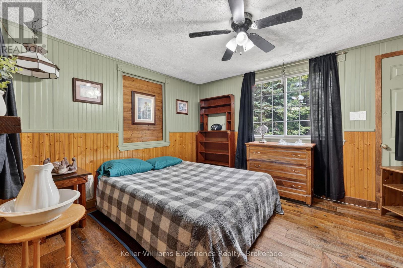 1133 SHERWOOD FOREST ROAD - 20