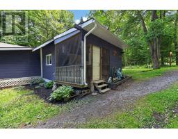 Bedroom 2 - 1133 Sherwood Forest Road, Bracebridge, ON P1L1X3 Photo 7
