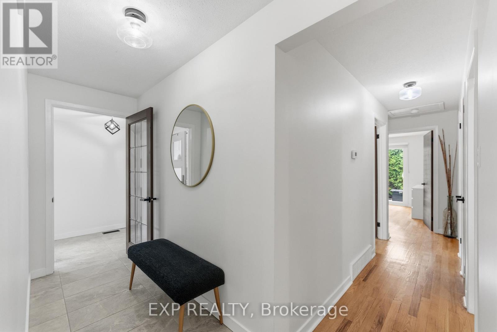 3 Bed, 2 Bath House for Sale in Ottawa – 15 NEWBURY AVENUE, Ottawa – MLS# X13455044 - Image 11