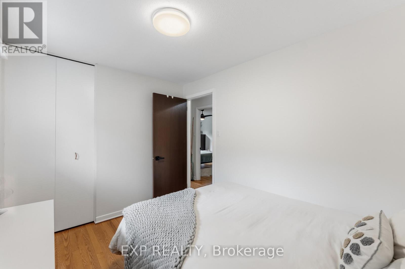 3 Bed, 2 Bath House for Sale in Ottawa – 15 NEWBURY AVENUE, Ottawa – MLS# X13455044 - Image 22