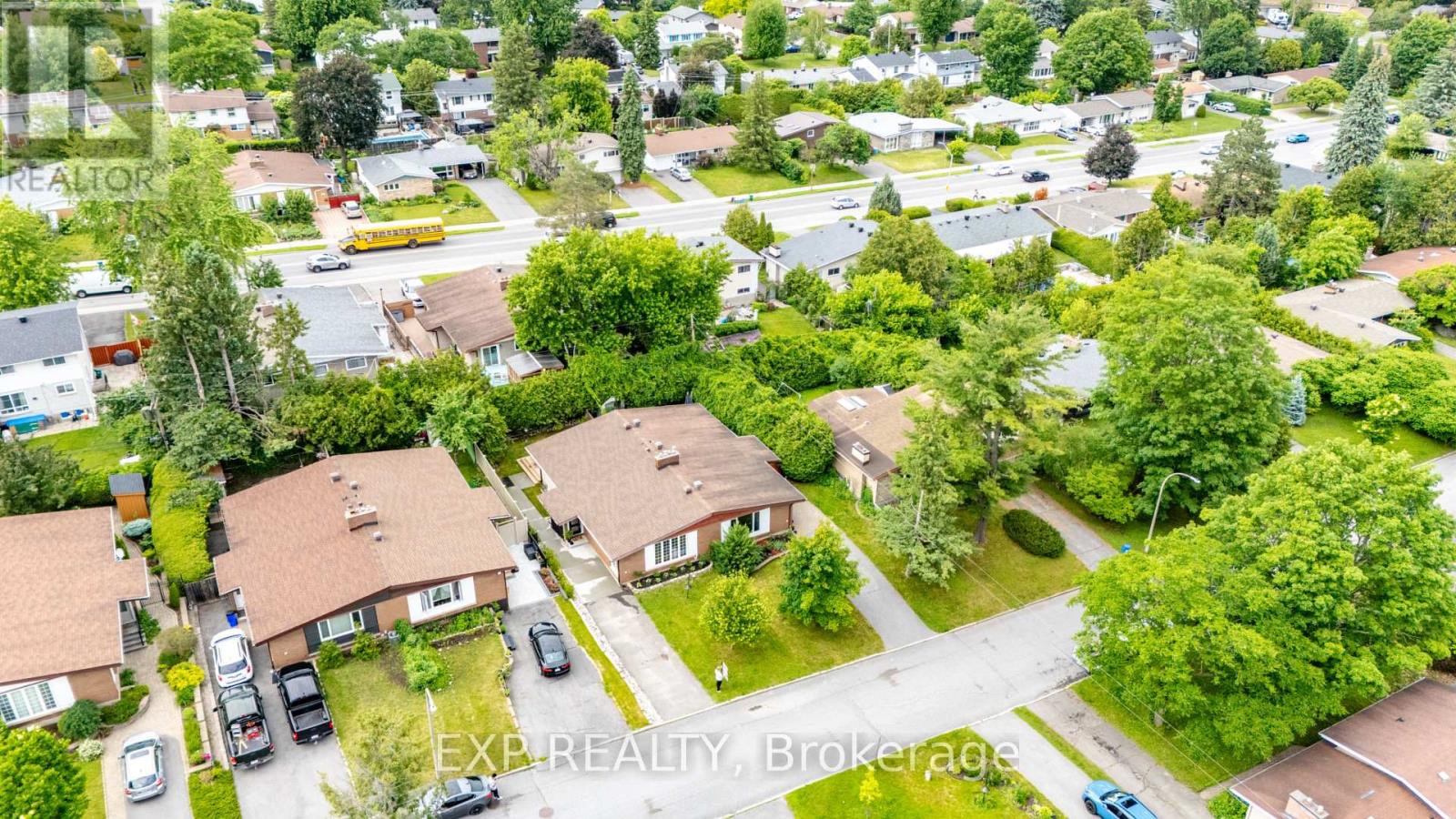 3 Bed, 2 Bath House for Sale in Ottawa – 15 NEWBURY AVENUE, Ottawa – MLS# X13455044 - Image 6