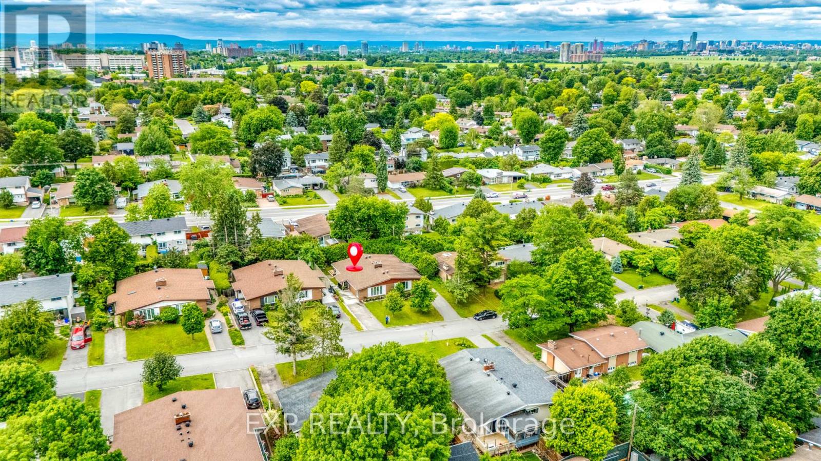 3 Bed, 2 Bath House for Sale in Ottawa – 15 NEWBURY AVENUE, Ottawa – MLS# X13455044 - Image 8