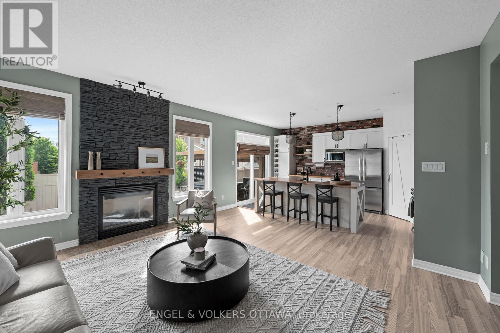 5 Bed, 4 Bath House for Sale in Ottawa – 105 CORAL BERRY AVENUE, Ottawa – MLS# X13455232 - Image 6