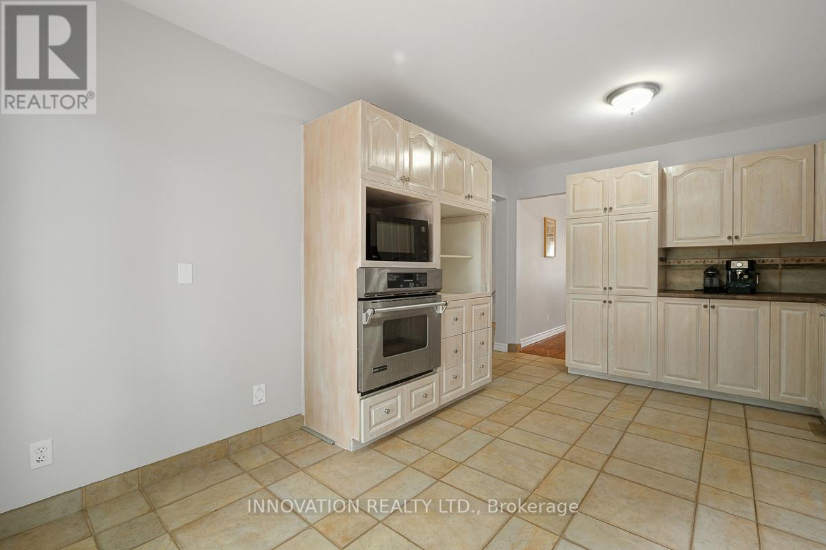 111 BEECHFERN DRIVE - 16