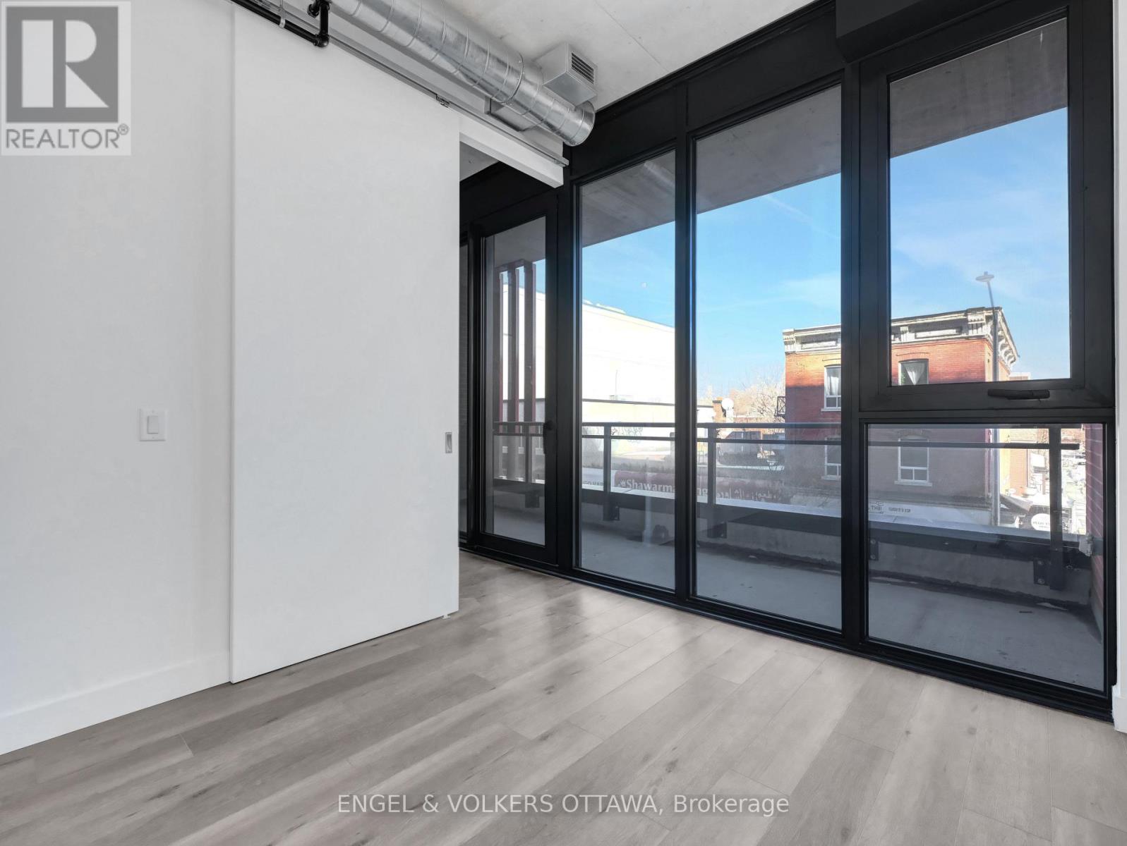 1 Bed, 2 Bath House for Sale in Ottawa – 206 – 10 JAMES STREET, Ottawa – MLS# X13455392 - Image 23
