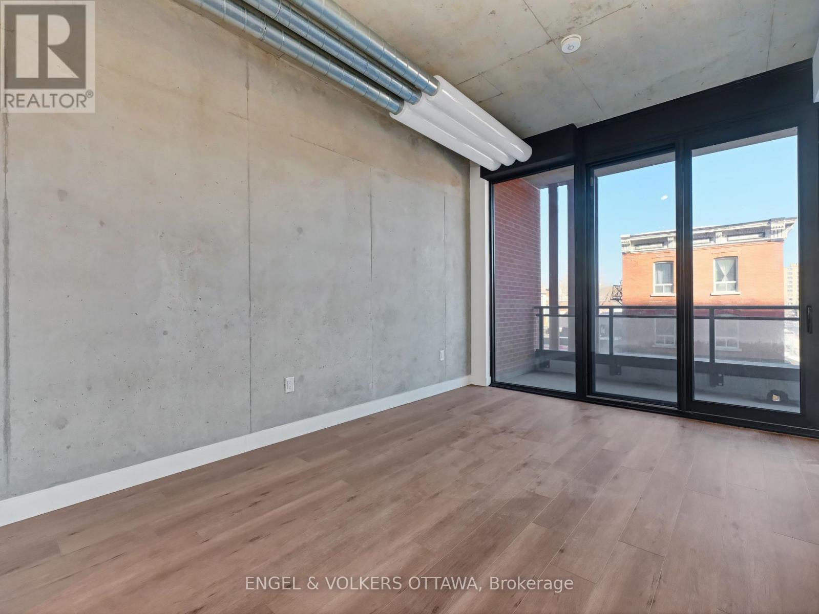 1 Bed, 2 Bath House for Sale in Ottawa – 206 – 10 JAMES STREET, Ottawa – MLS# X13455392 - Image 9