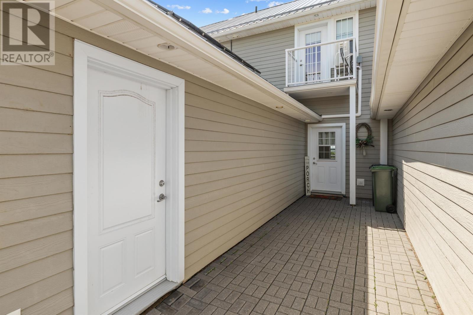 394 MacKenzie Drive - 36