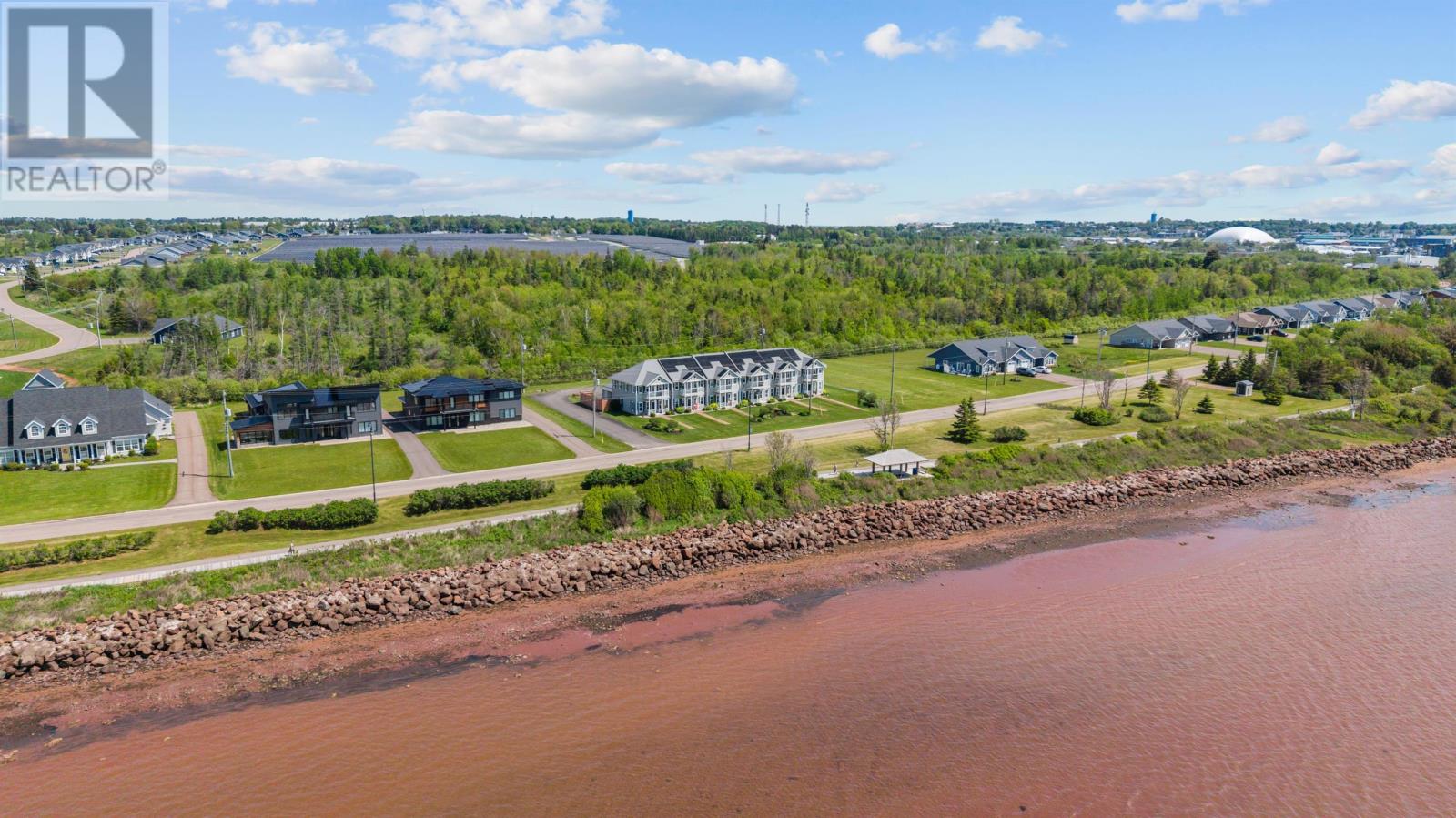 394 MacKenzie Drive - 43