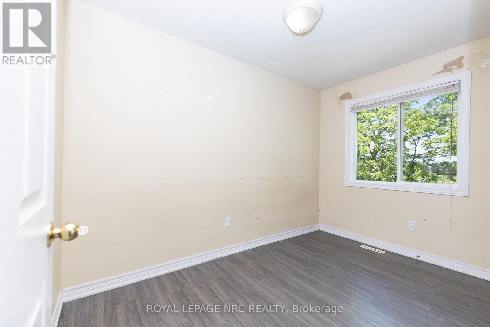 34 CHLOE STREET - 11