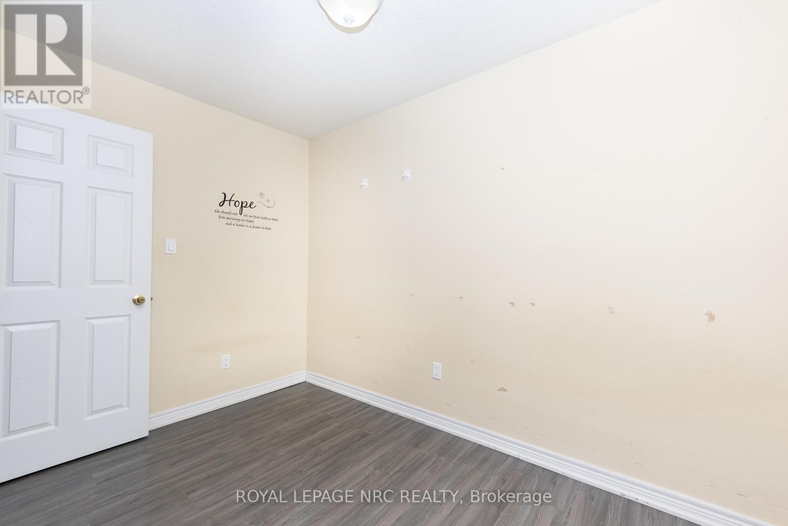 34 CHLOE STREET - 13