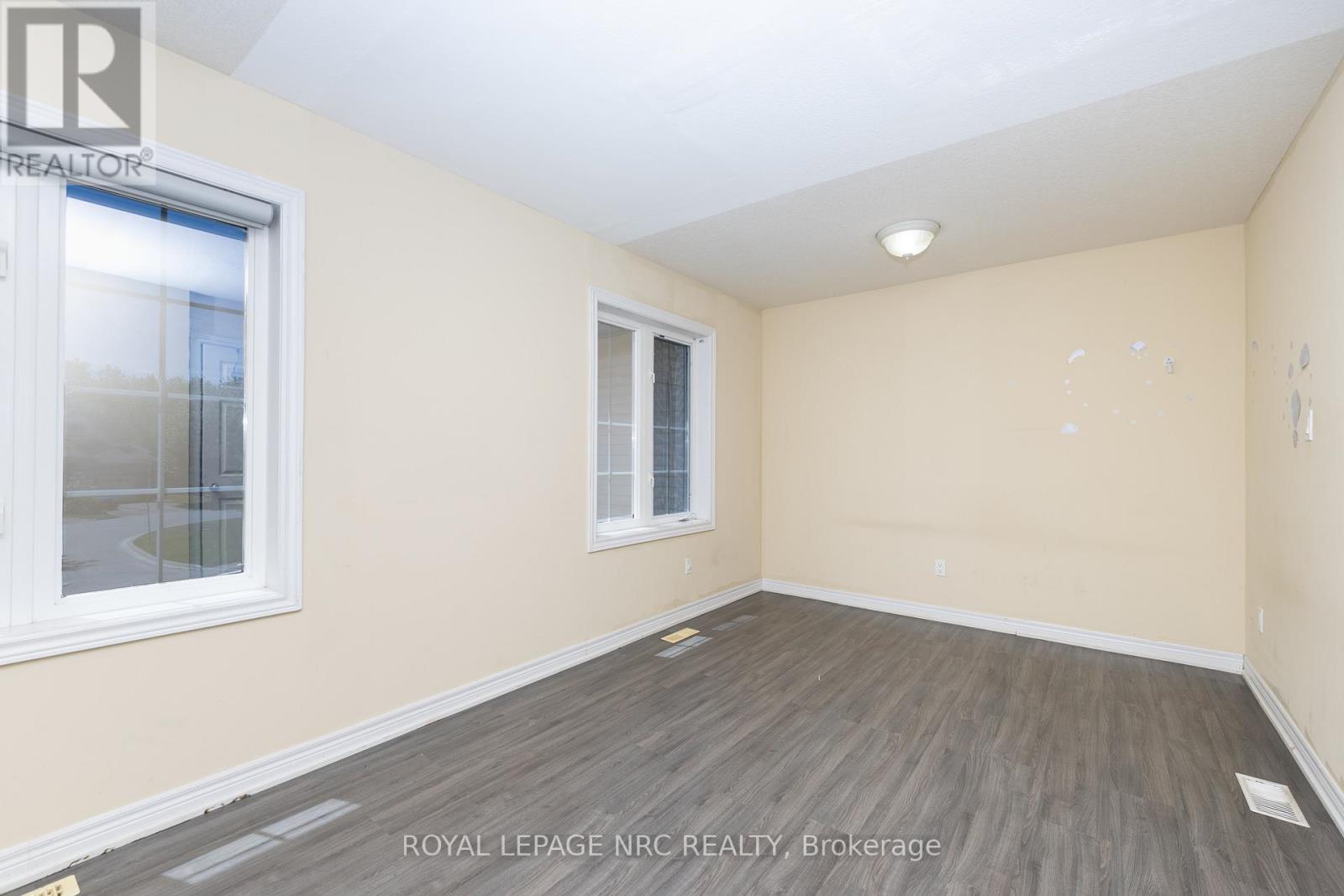 34 CHLOE STREET - 19