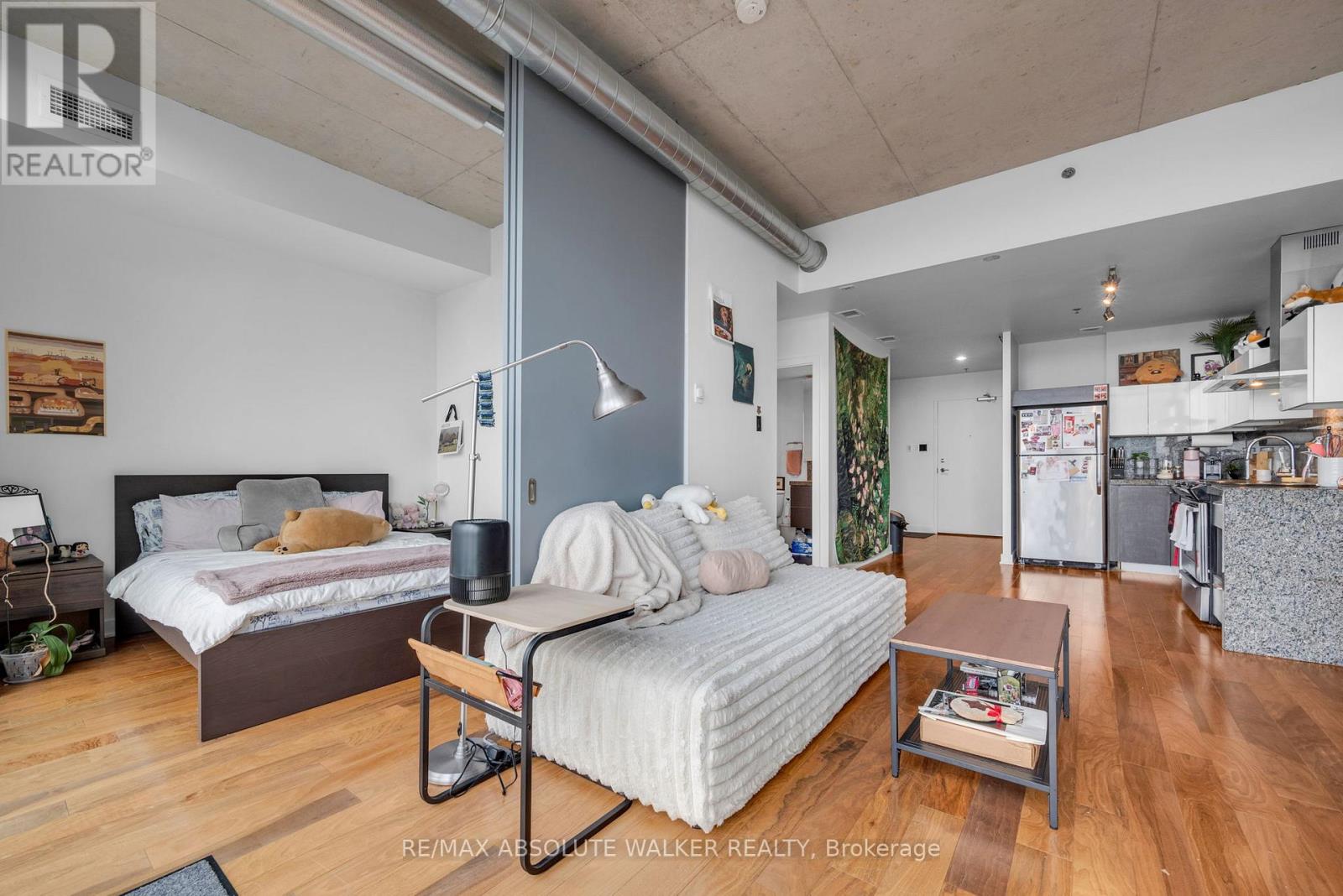 #717 360 MCLEOD STREET - 13