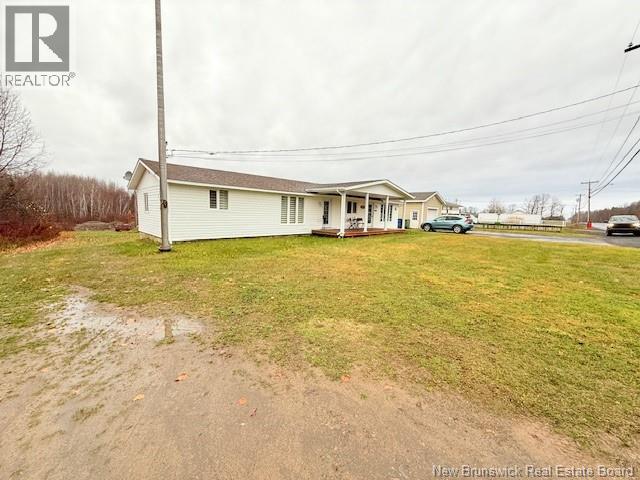 2537 Des Pionniers Avenue - 2