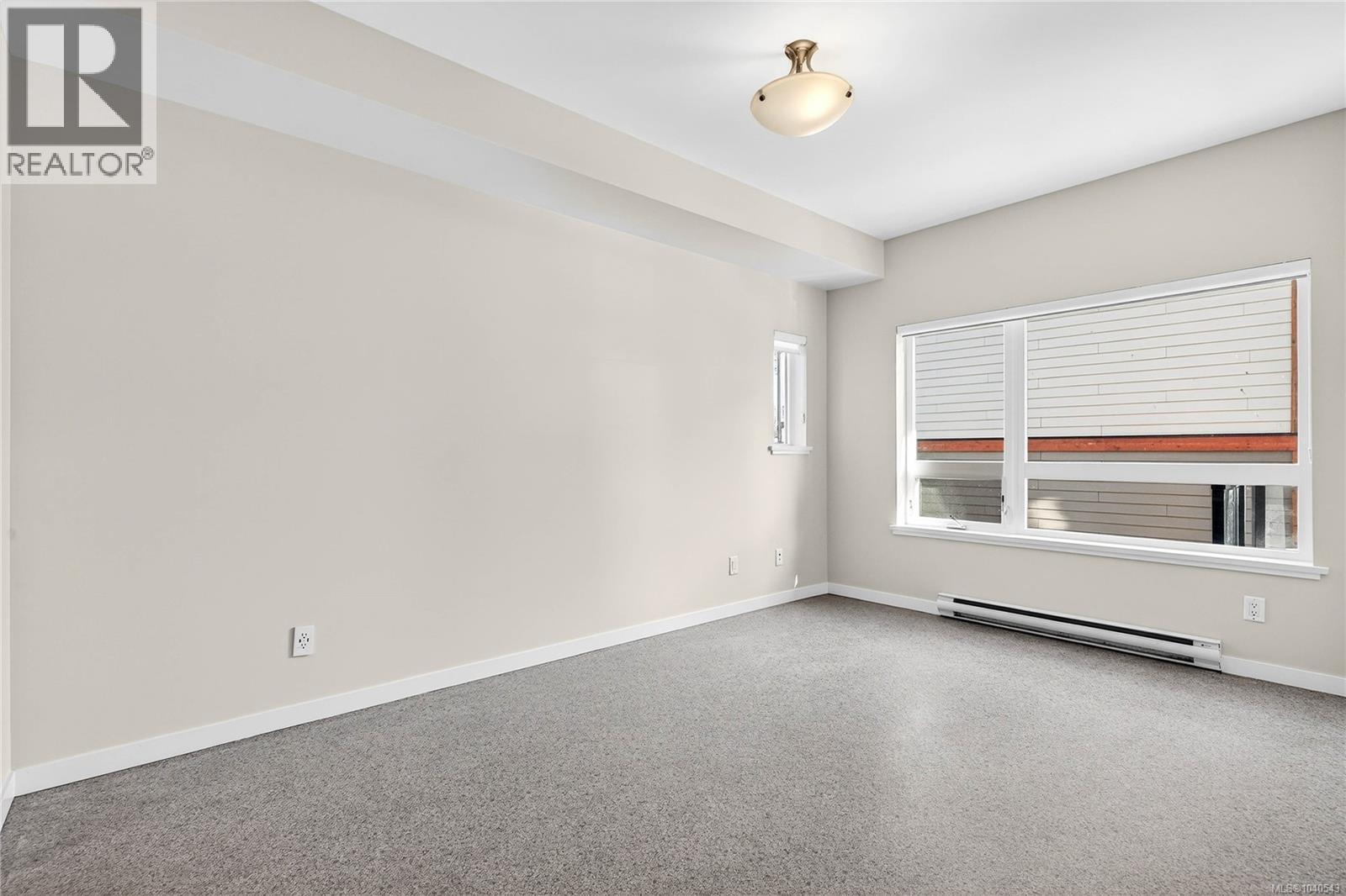 #202 6591 Lincroft Rd - 18