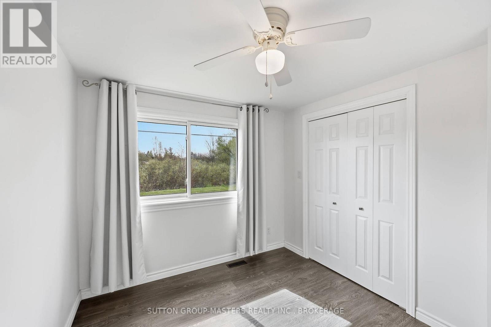 #14 800 NATURESHORES LANE - 31