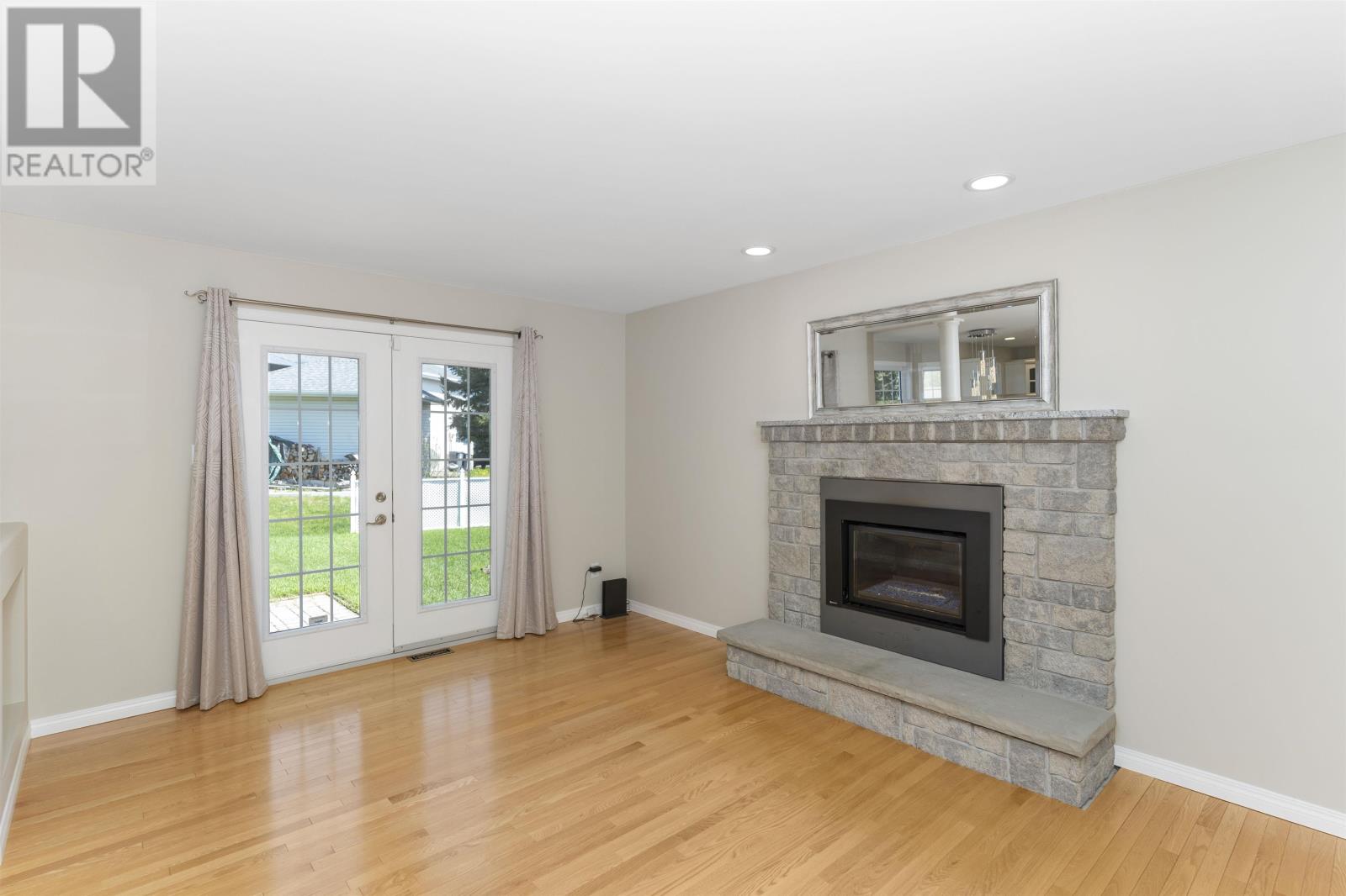 113 Princeton PL - 13