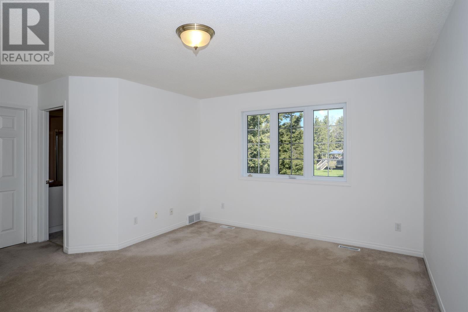 113 Princeton PL - 23