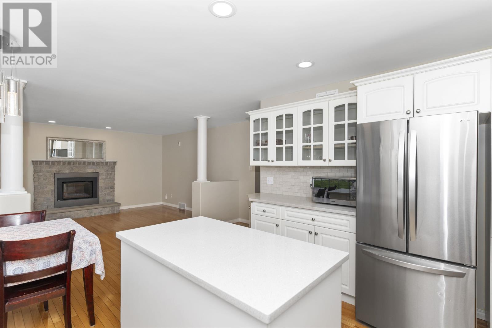 113 Princeton PL - 9