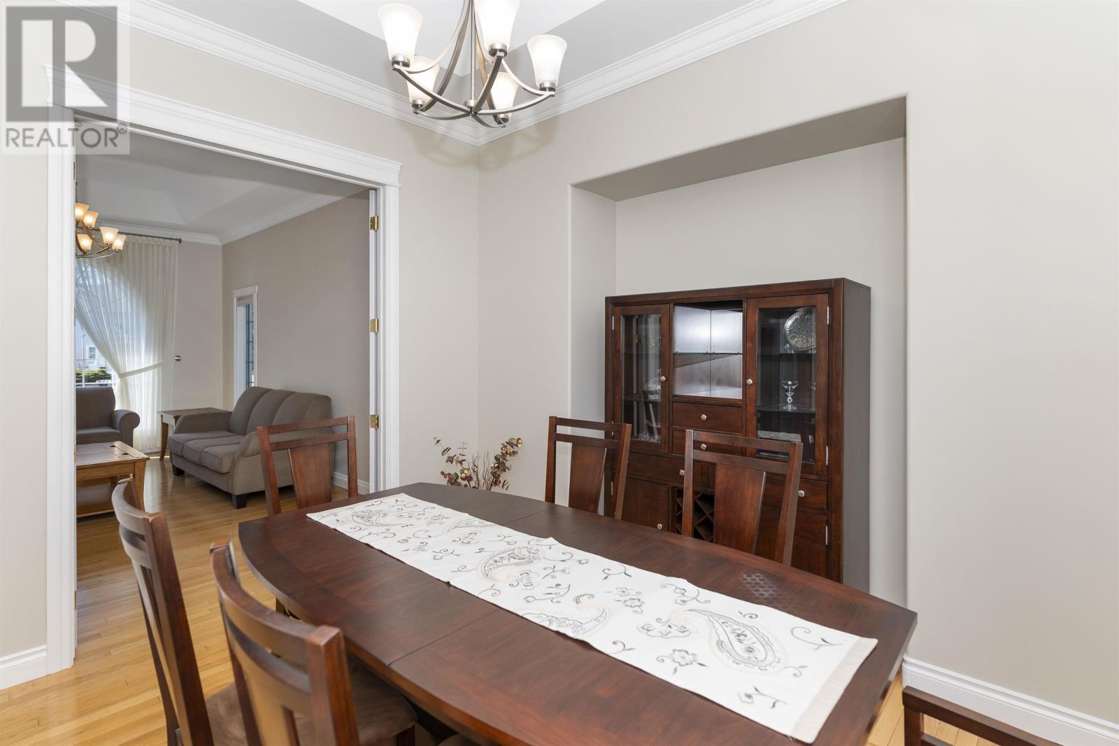 113 Princeton PL - 6