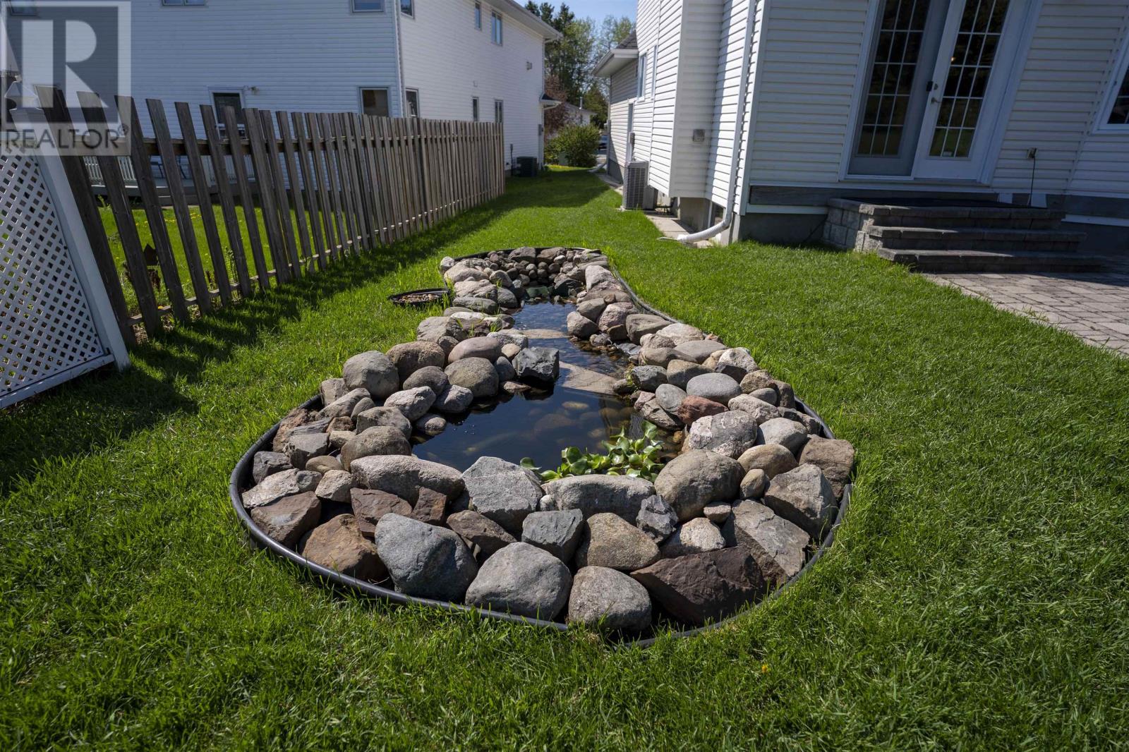 113 Princeton PL - 41
