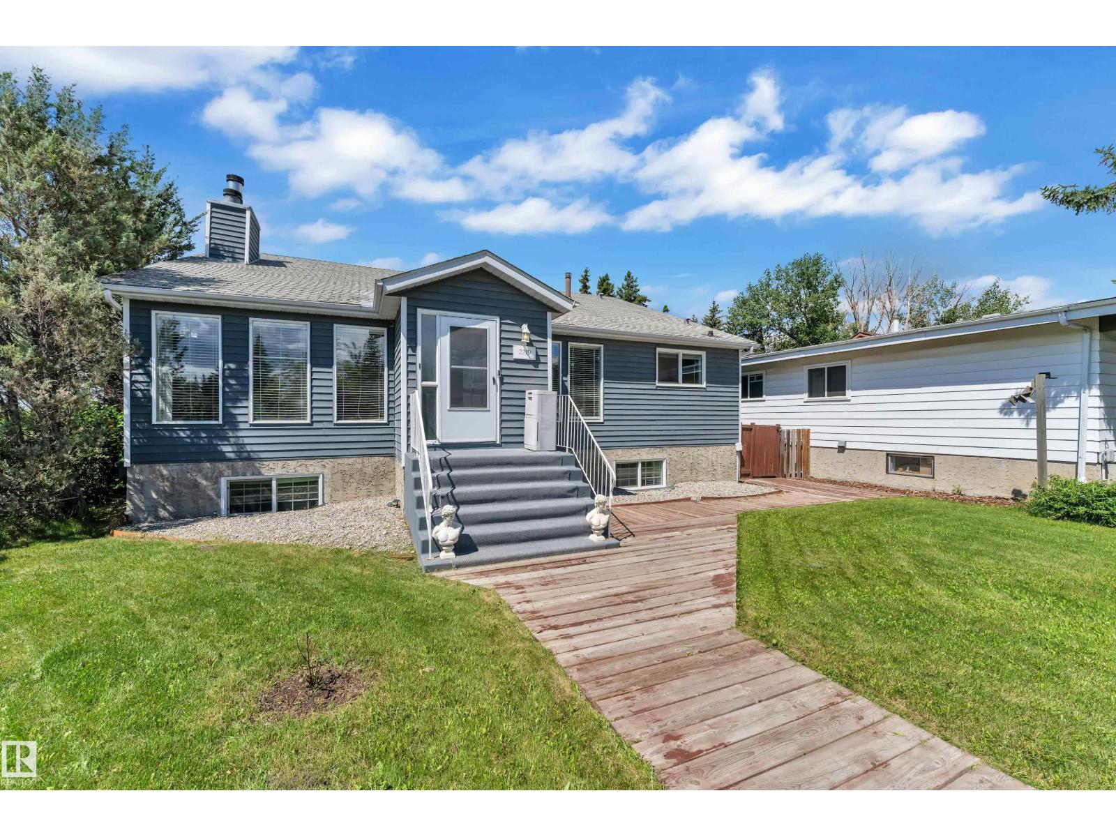 2219 MILLBOURNE RD W NW - photo 2