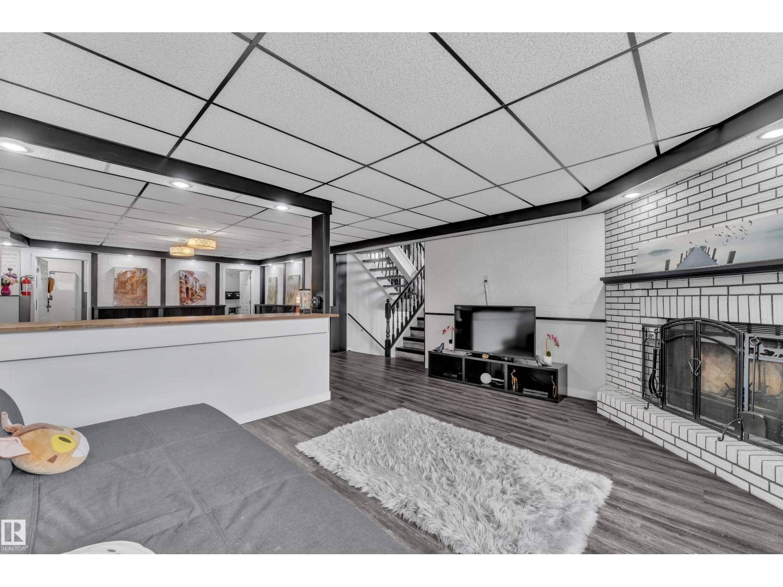 2219 MILLBOURNE RD W NW — photo 25