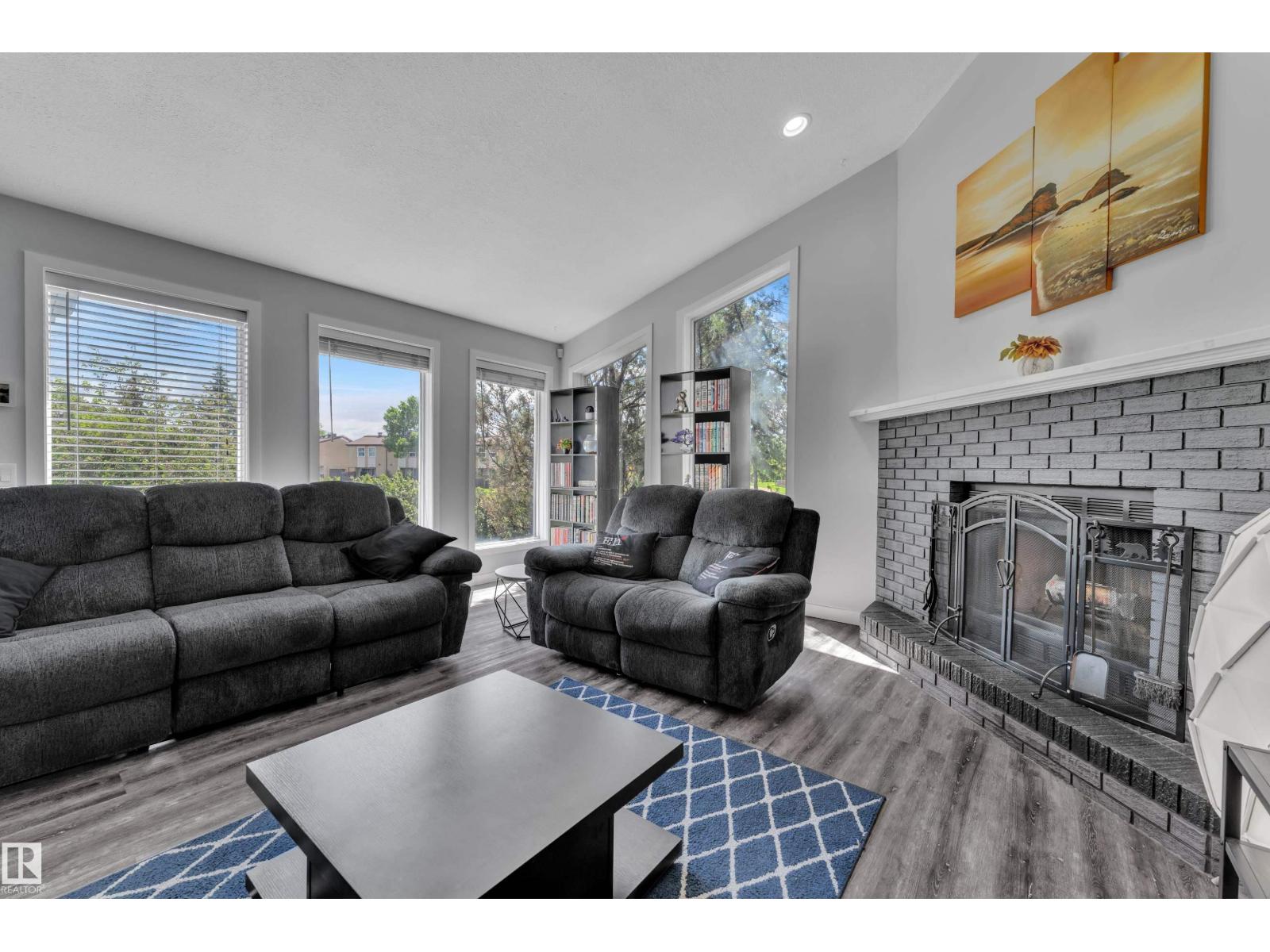 2219 MILLBOURNE RD W NW - photo 5