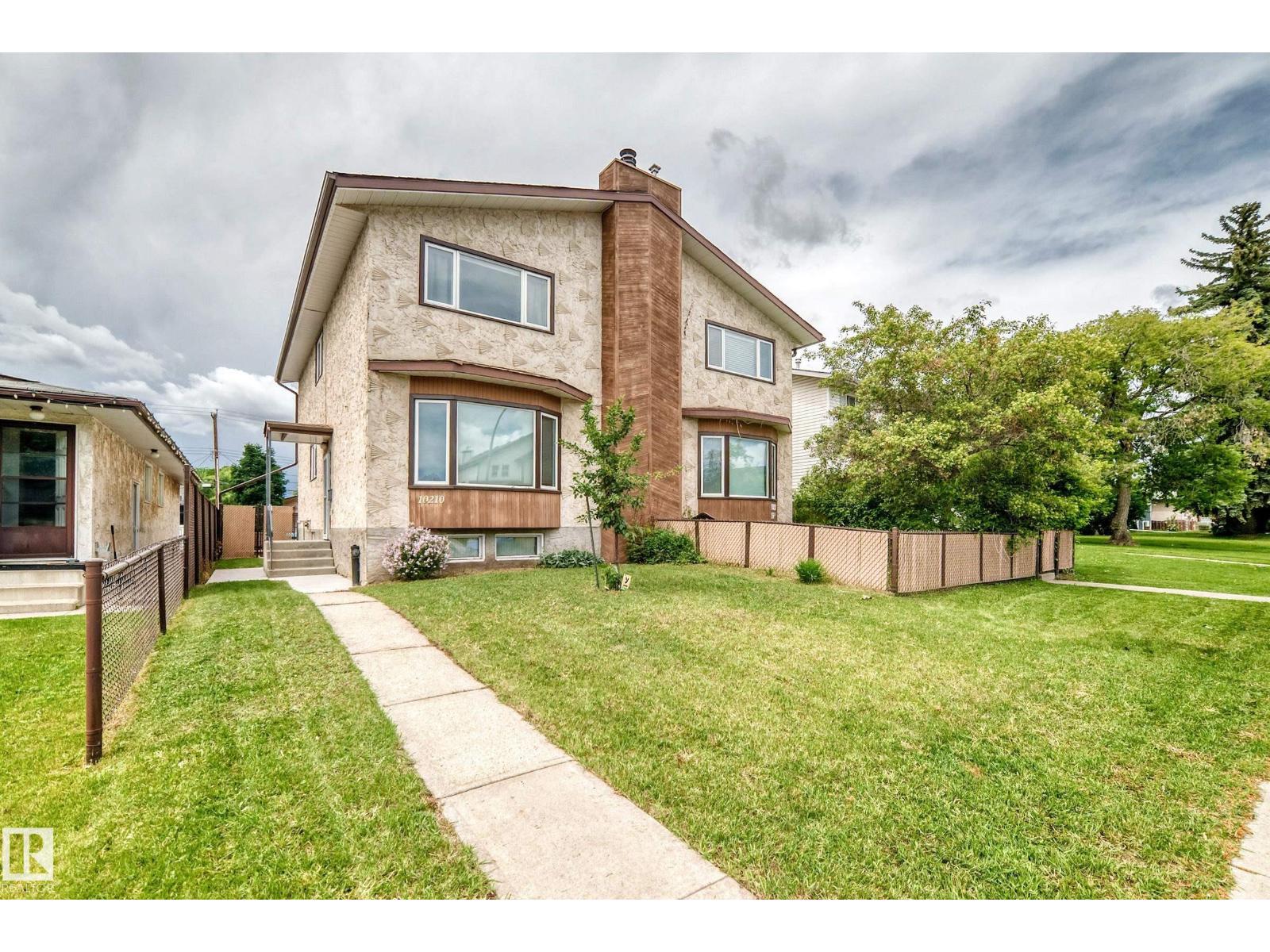 10210 154 ST NW - 31