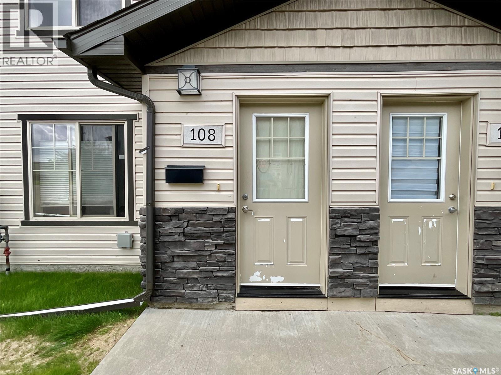 #108 5051 James Hill ROAD - 26