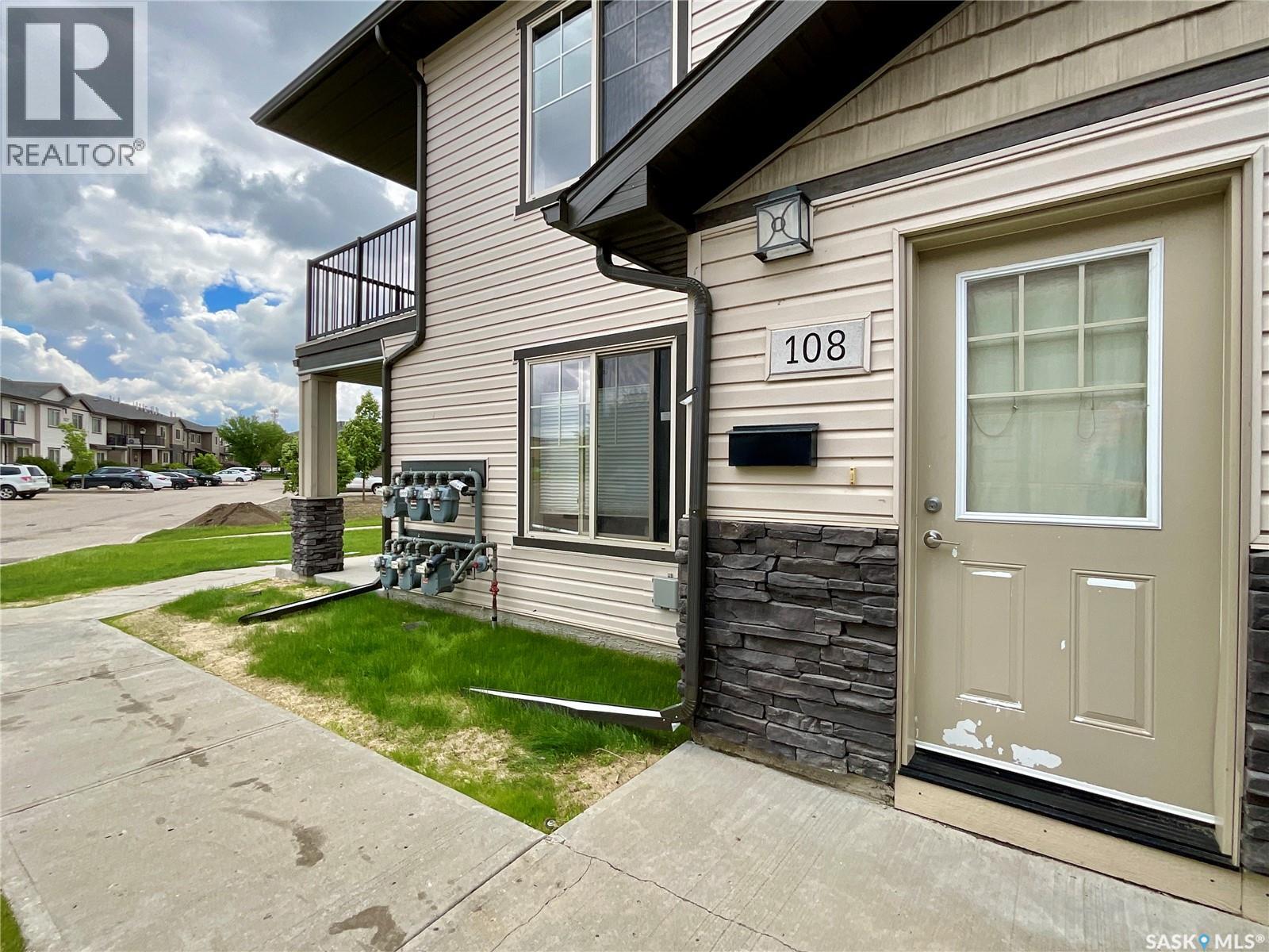 #108 5051 James Hill ROAD - 27