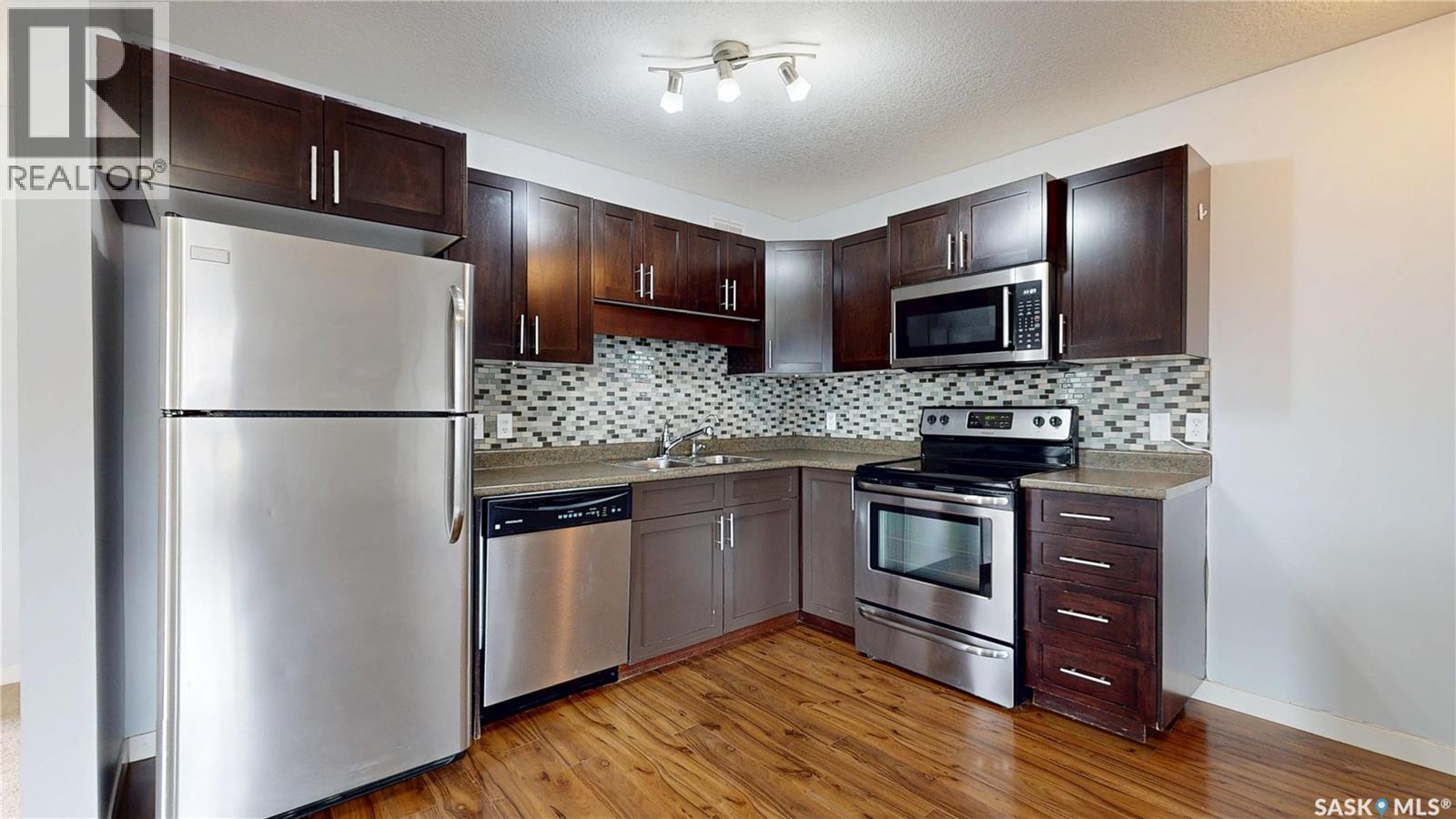 #108 5051 James Hill ROAD - 3