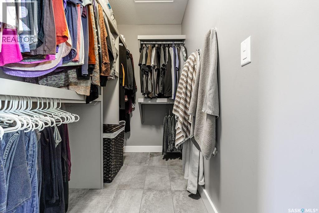 535 Pichler WAY — photo 31