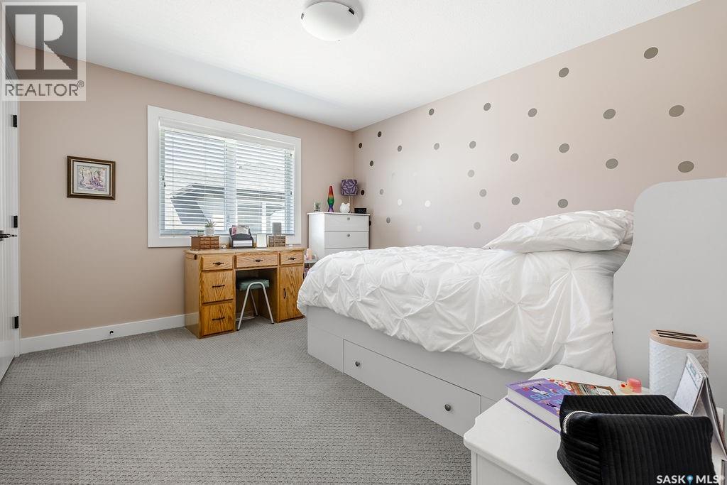 535 Pichler WAY — photo 32