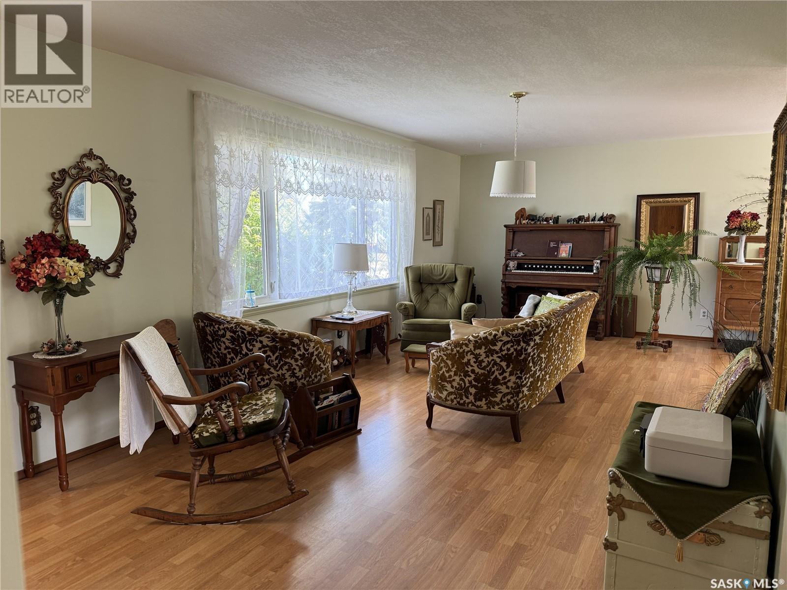 107 Downey STREET - photo 3