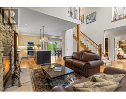 Family room - 429573 8th Concession B Line, Grey Highlands, ON N0C1M0 Photo 13
