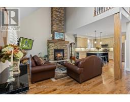Living room - 429573 8th Concession B Line, Grey Highlands, ON N0C1M0 Photo 11