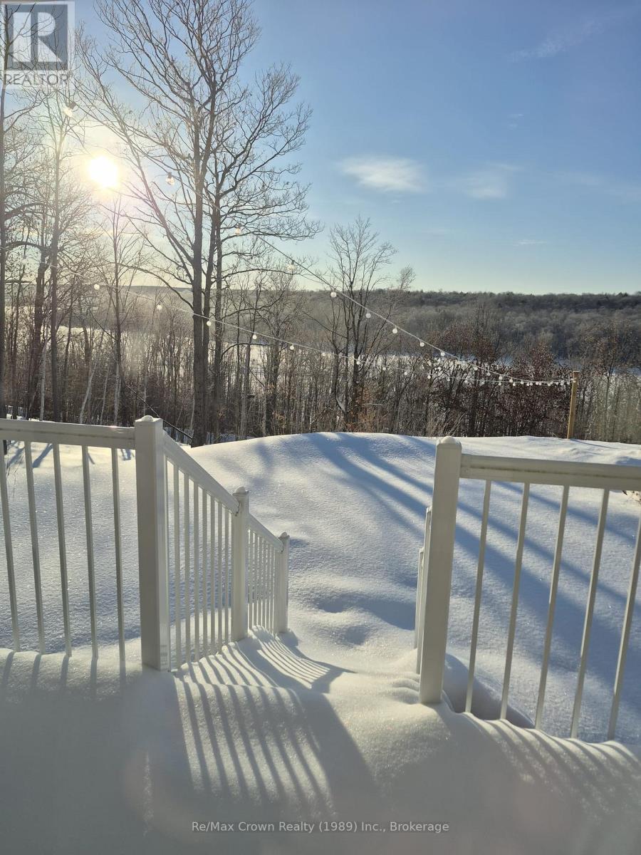 1052 LIMBERLOST POINT ROAD - Image 20