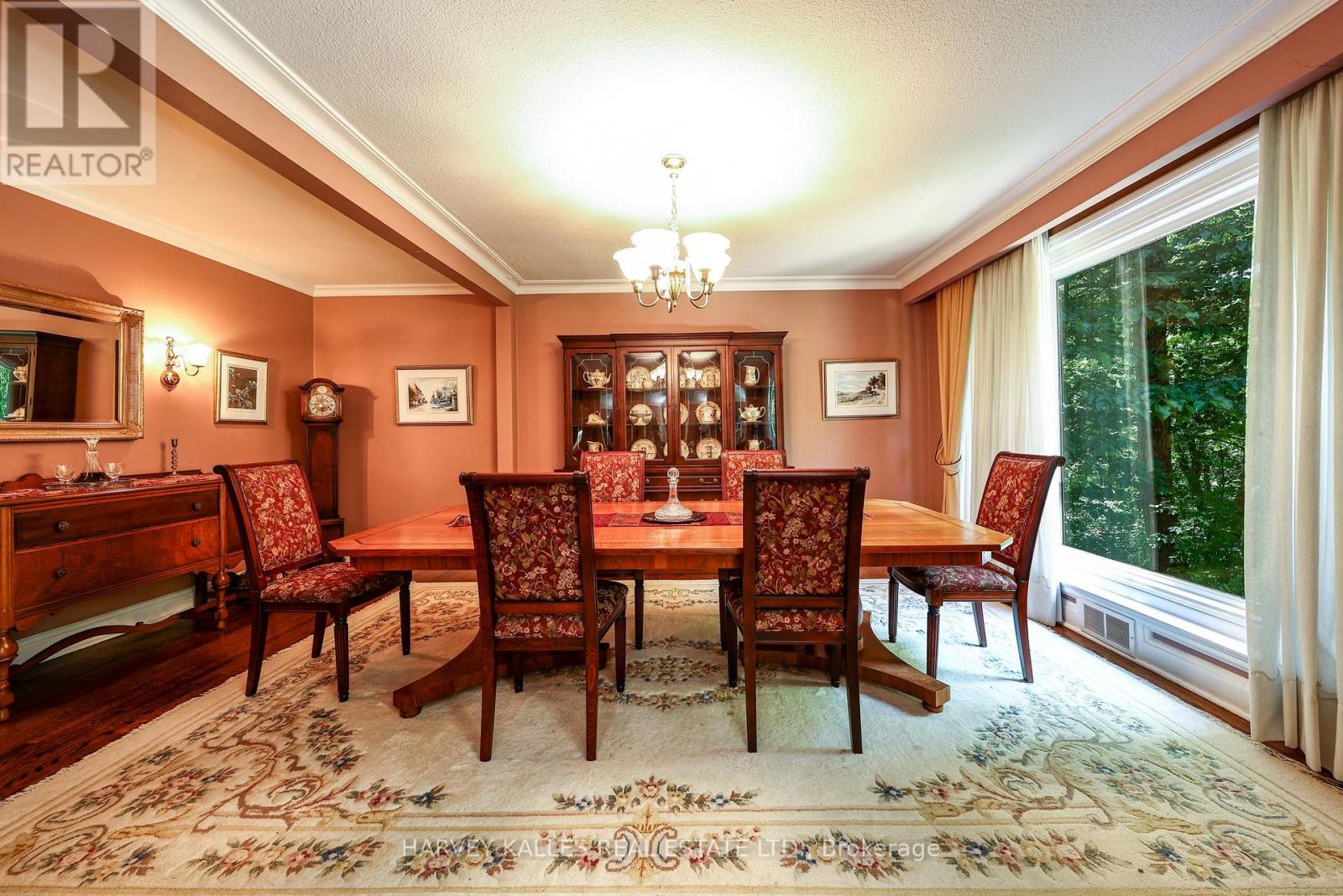 176 OLD YONGE STREET - 13