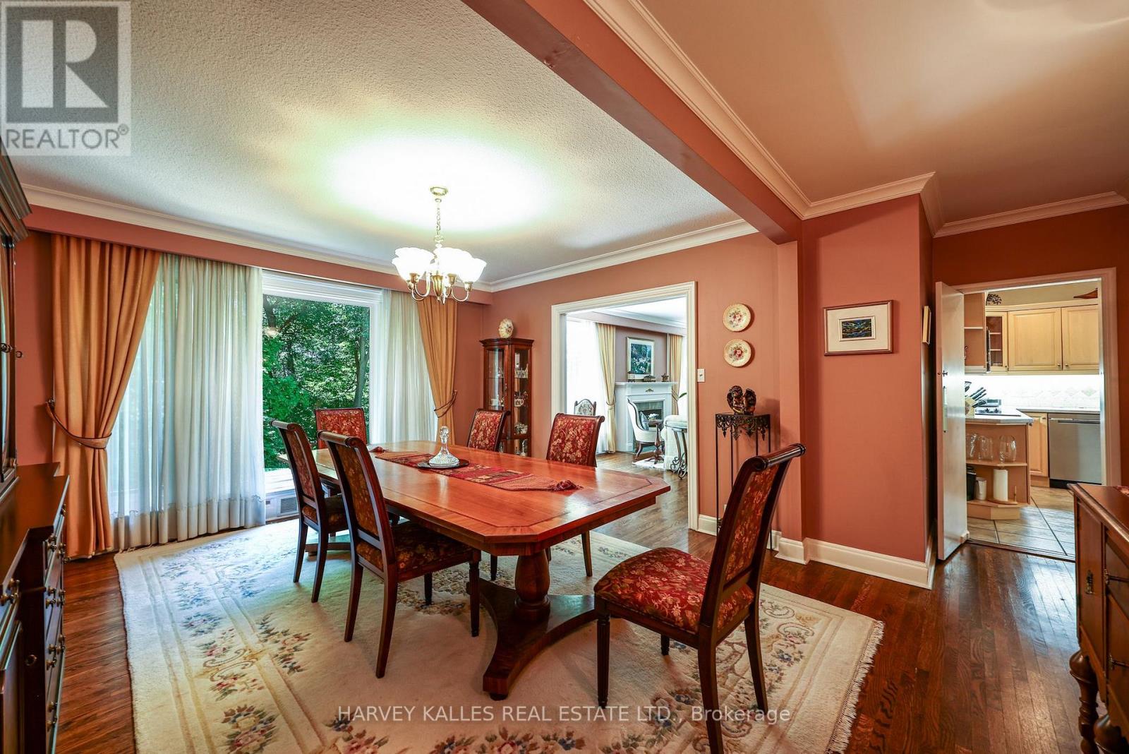176 OLD YONGE STREET - 14