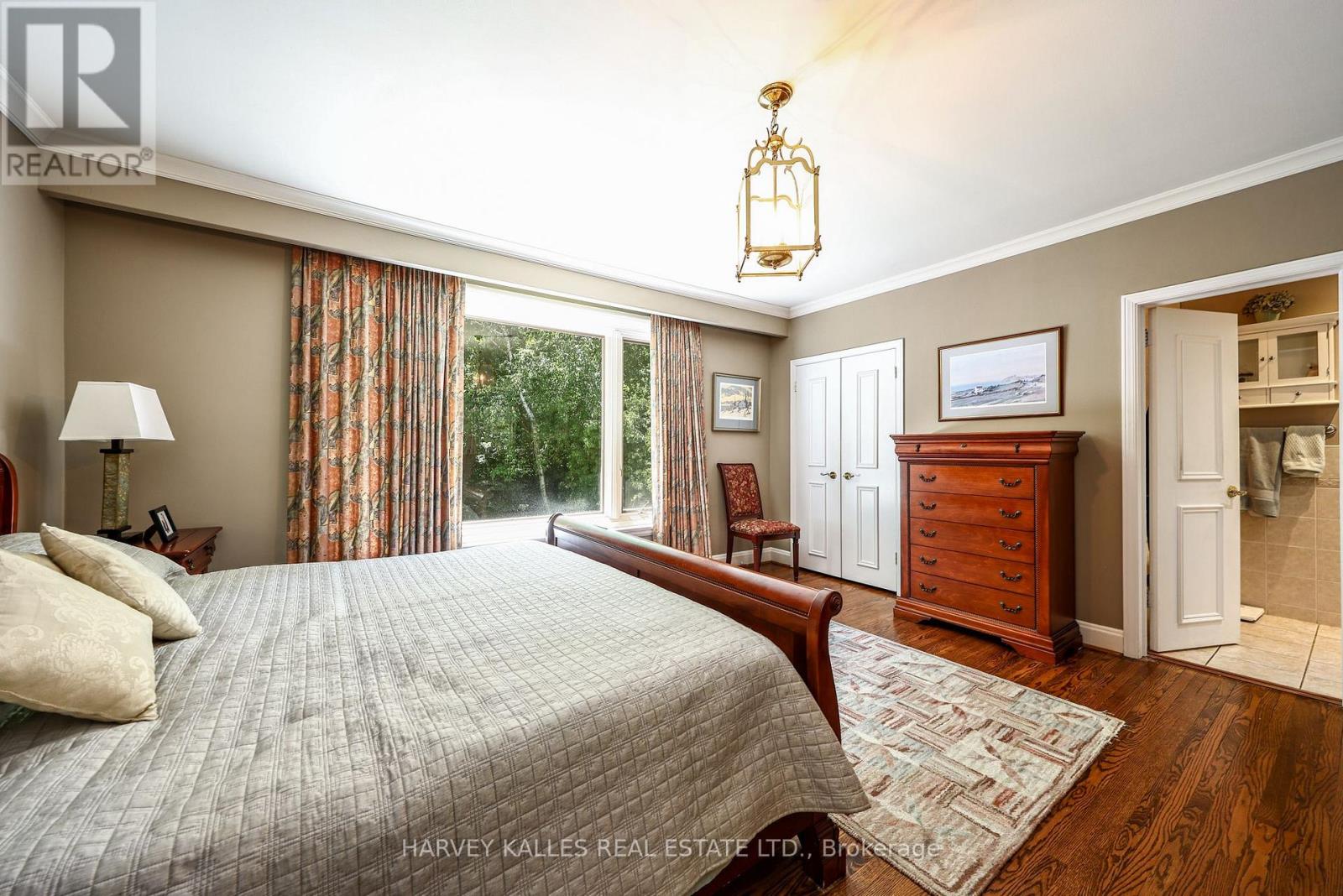 176 OLD YONGE STREET - 27