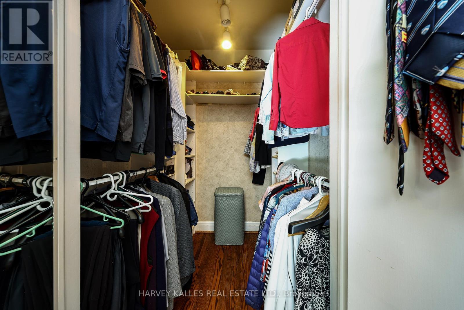 176 OLD YONGE STREET - 31