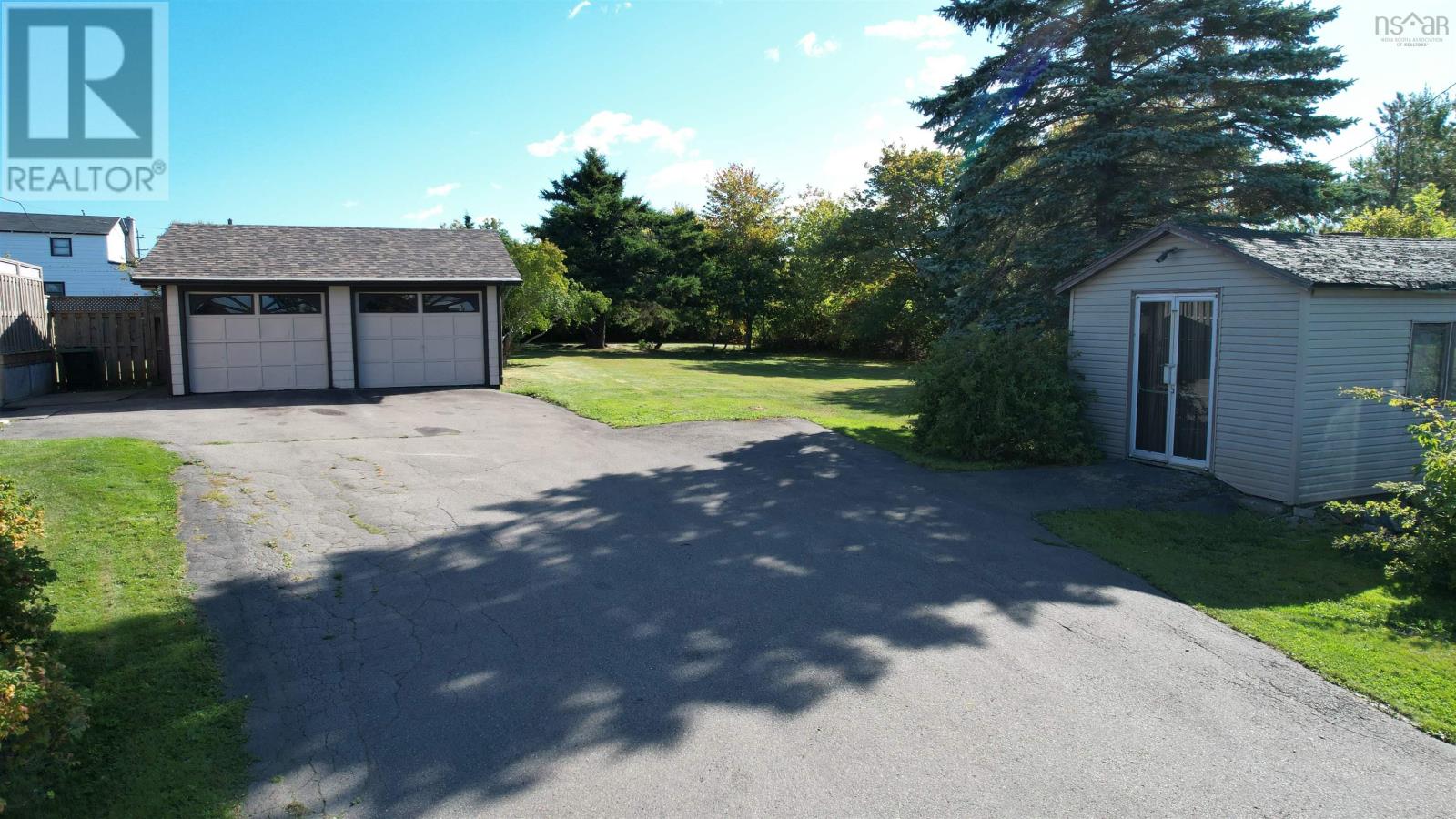 325 Reserve Street - 36